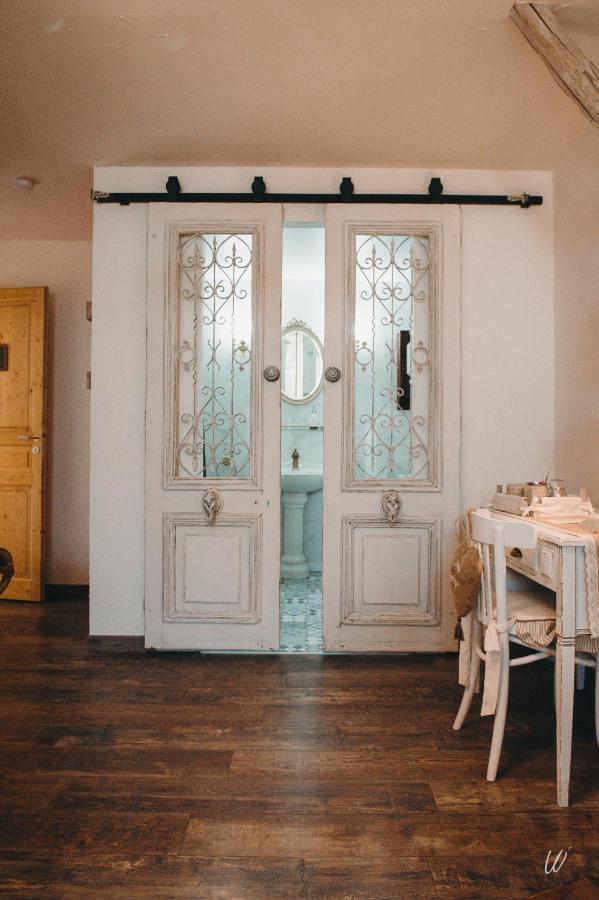 Bed and Breakfast Au Charme D'Antan Féron Exterior foto